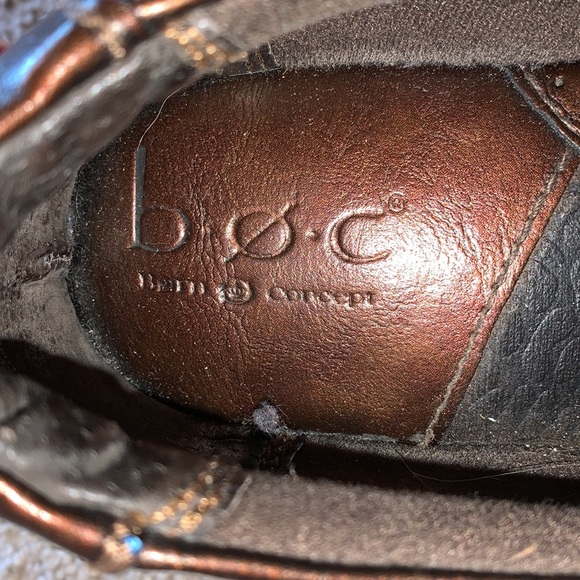 BOC clogs size 9 - Picture 2 of 5